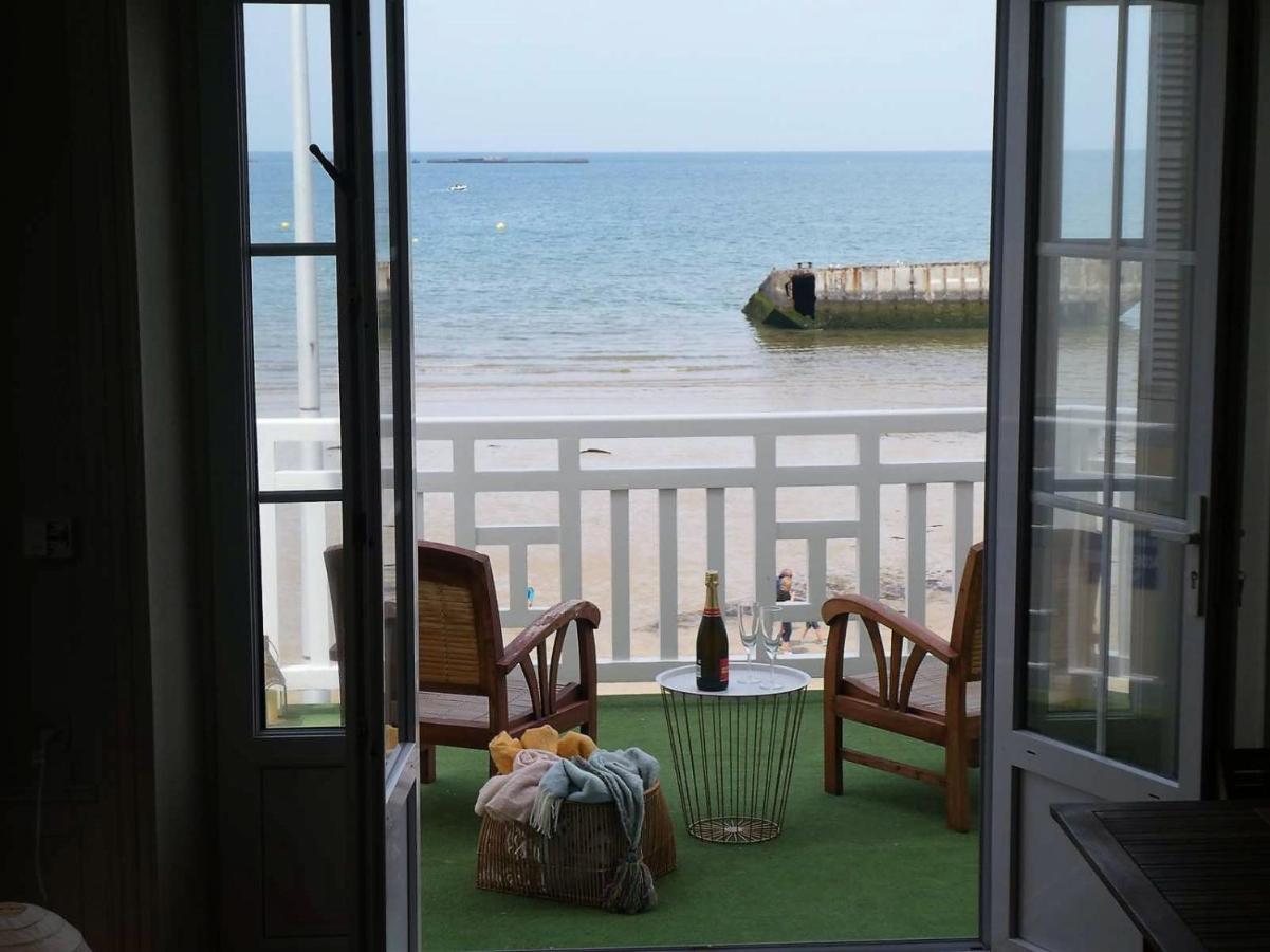 Appartement De Standing - Avec Terrasse Et Vue Mer Arromanches-les-Bains Exterior photo
